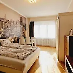 Lovely Boutique Apartment With Parliament View