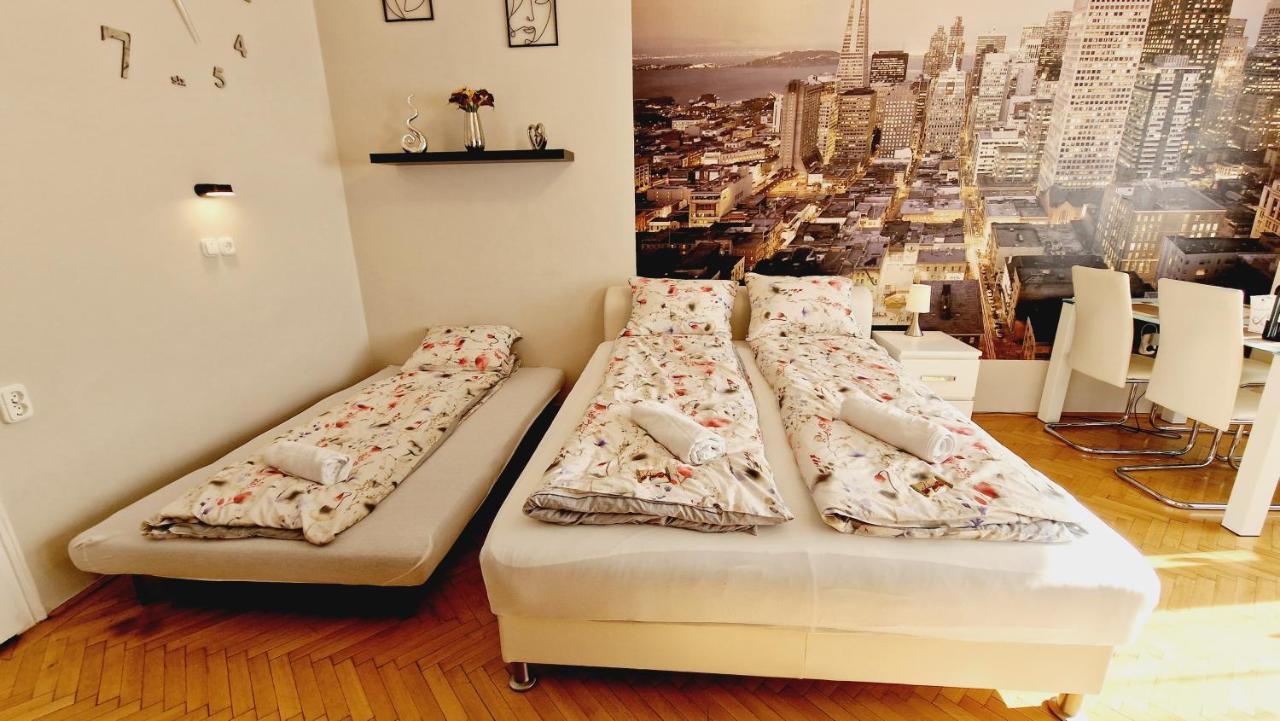 Lovely Boutique With Parliament View Budapest